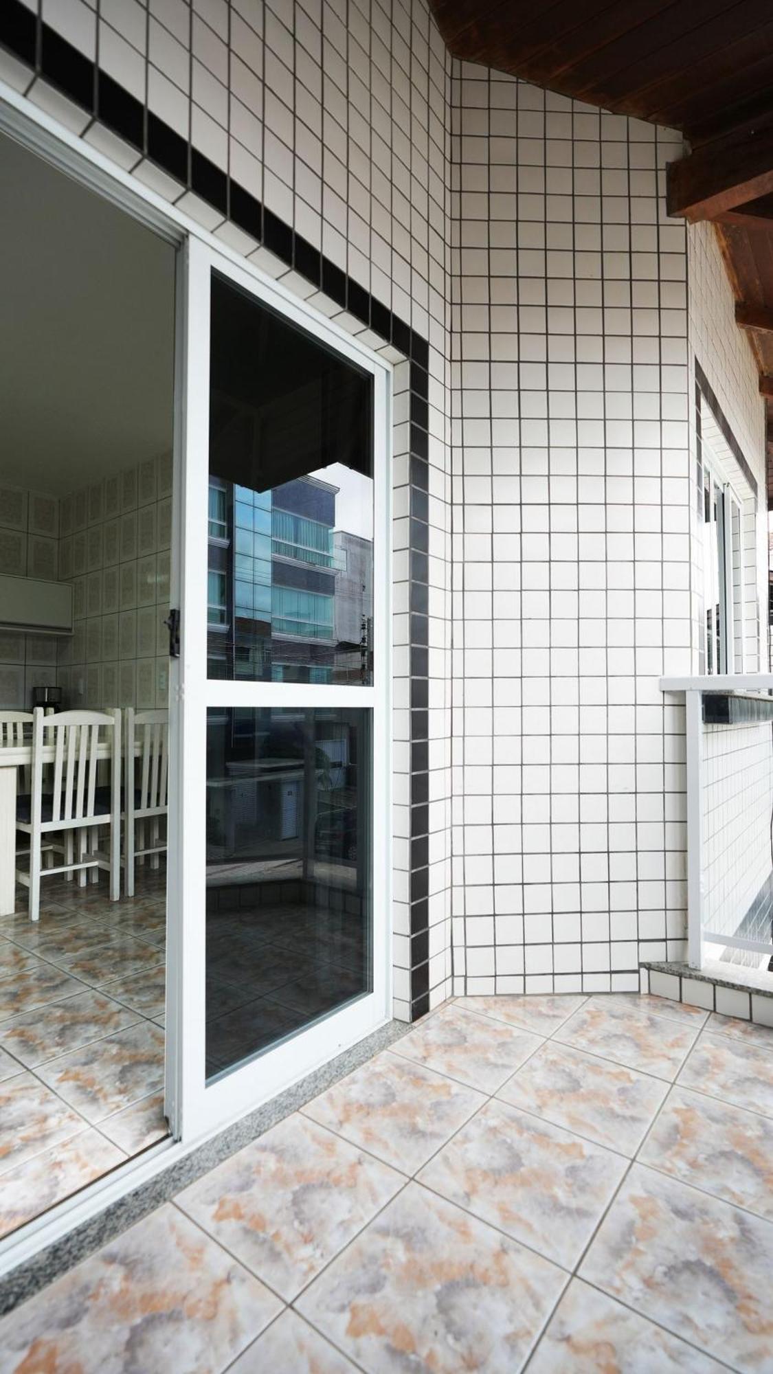 Residencial Adolfo - Mestre Naro Bombinhas Luaran gambar