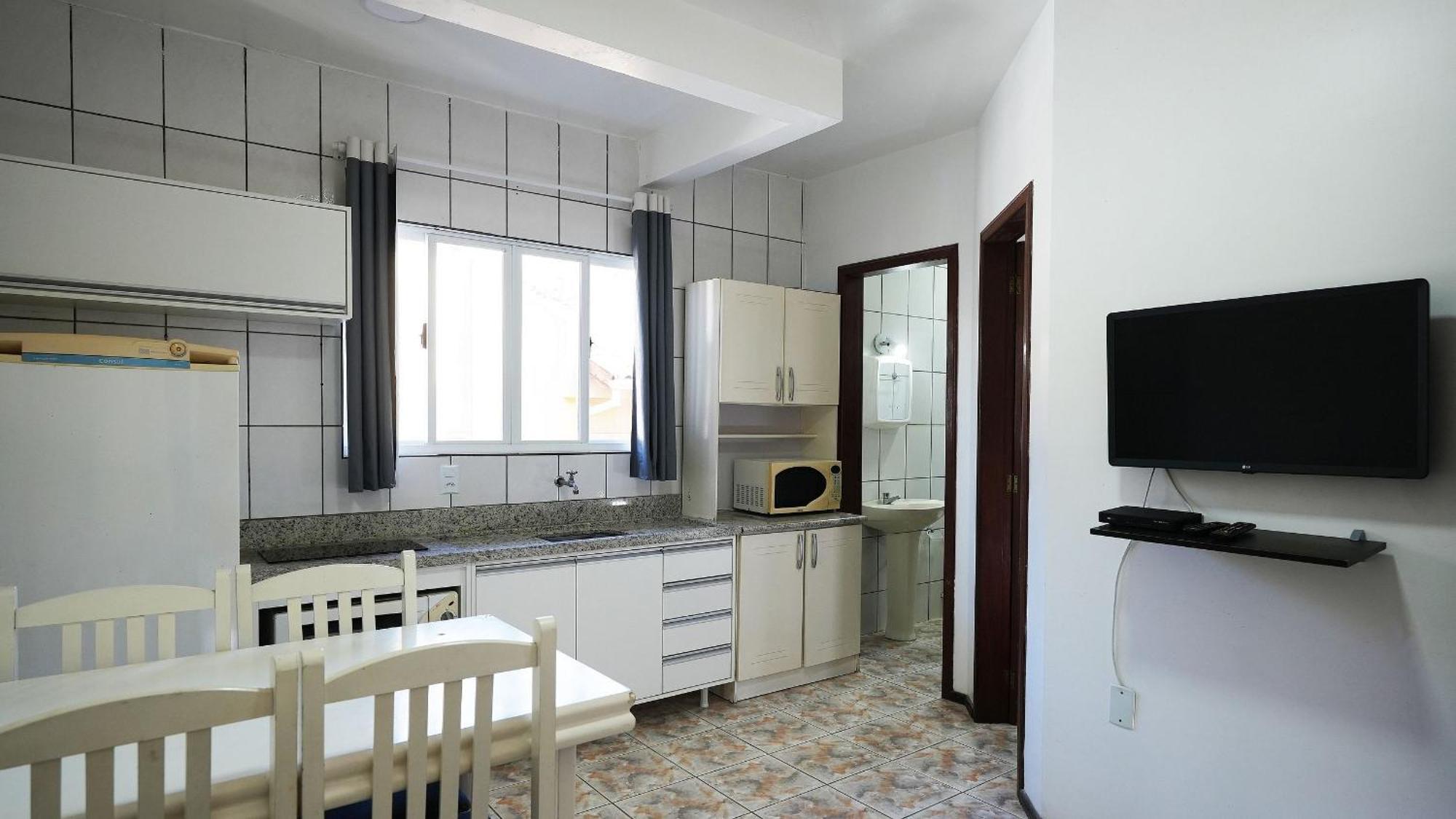 Residencial Adolfo - Mestre Naro Bombinhas Luaran gambar